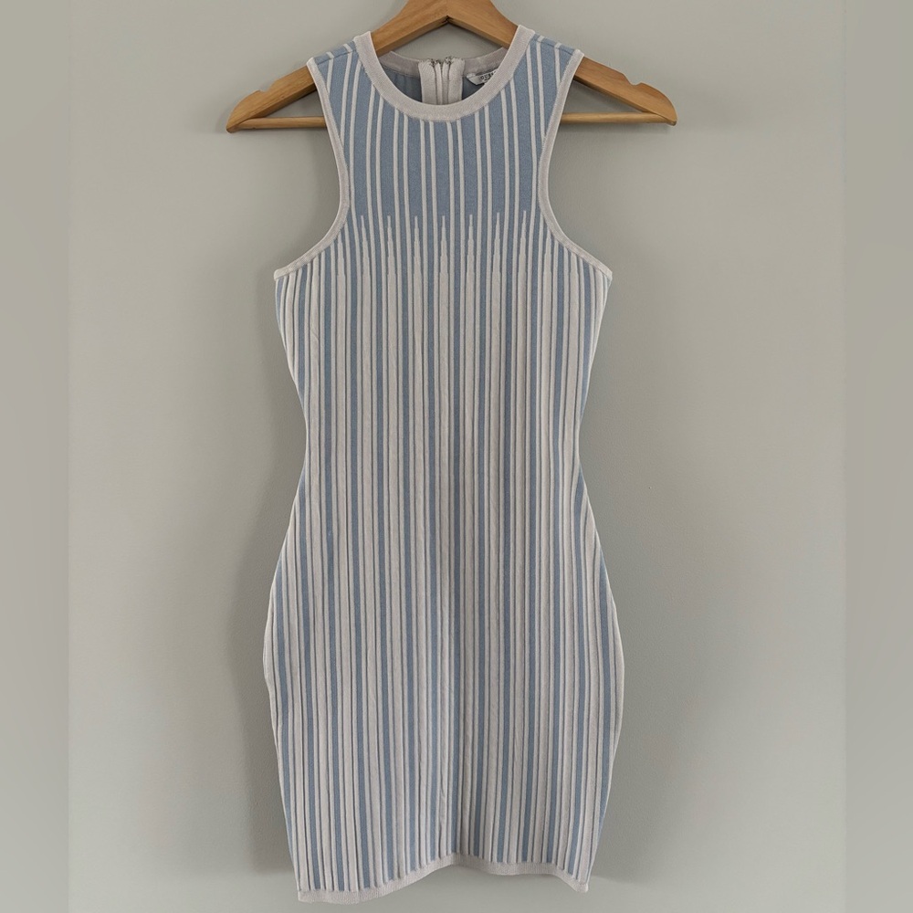 GUESS Dress white and bleu xsmall bodycone summer wedding party dress
